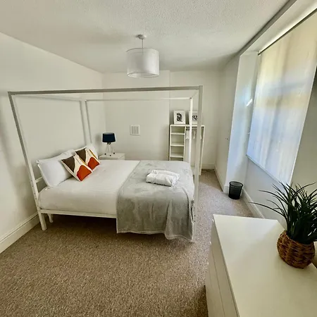 Delightful Garden Flat Clifton Bs8